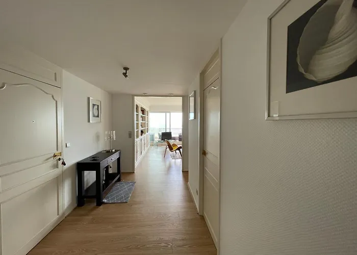 4 Au Dernier Etage Avec Immense Terrasse Face Au Bassin A - Fr-1-420-122 *